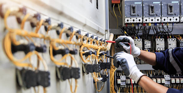 Professional Electrician technician working in Bangor, PA